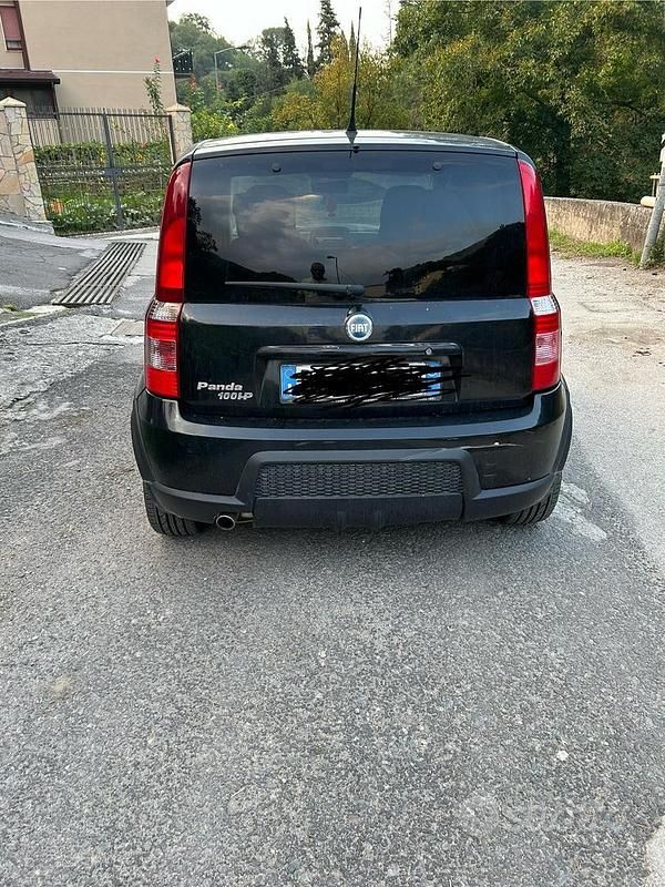 Usata Fiat Panda 101 CV (74 kW) 2008 Nero Berlina