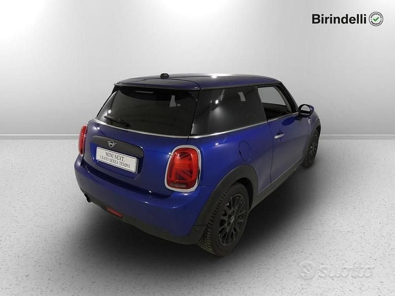 Usata Mini ONE 75 CV (55 kW) 2020 Blu Utilitaria