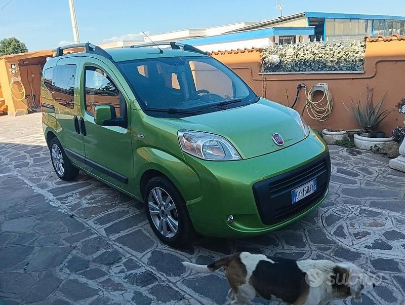Usata Fiat Qubo Trekking 75 CV (55 kW) 2010 Verde Monovolume
