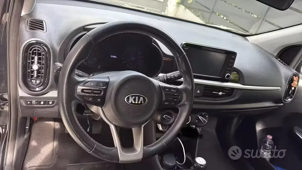 Gebraucht Kia Picanto 67 PS (49 kW) 2019 Schwarz Kleinwagen