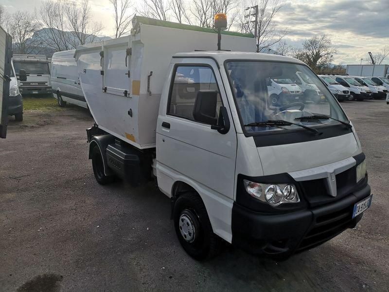 Bianco Usata 2011 Piaggio Porter Furgone | 10.200 € (Buon prezzo) - Immagine 1/4
