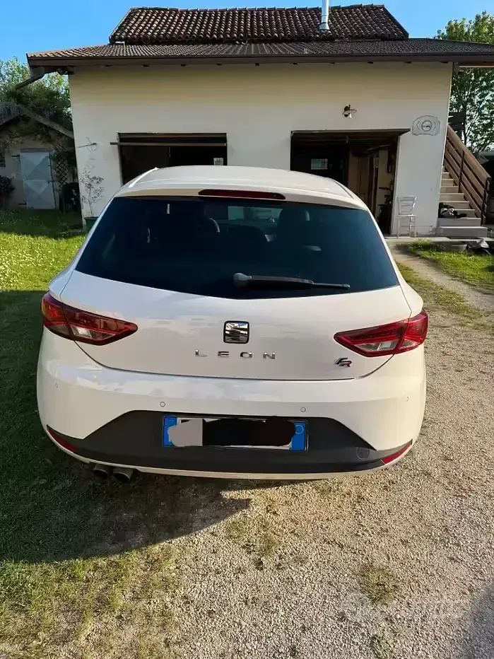 Usata Seat Leon 122 CV (89 kW) 2013 Berlina