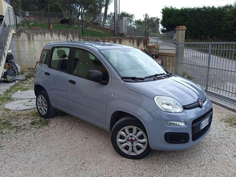 Usata Fiat Panda 84 CV (61 kW) 2020 Utilitaria