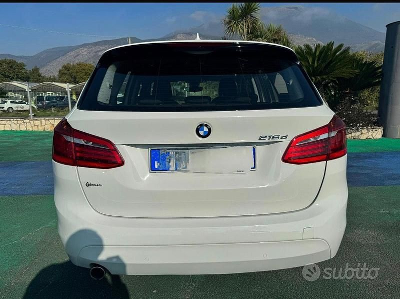 Usata BMW 216 116 CV (85 kW) 2015 Bianco Berlina