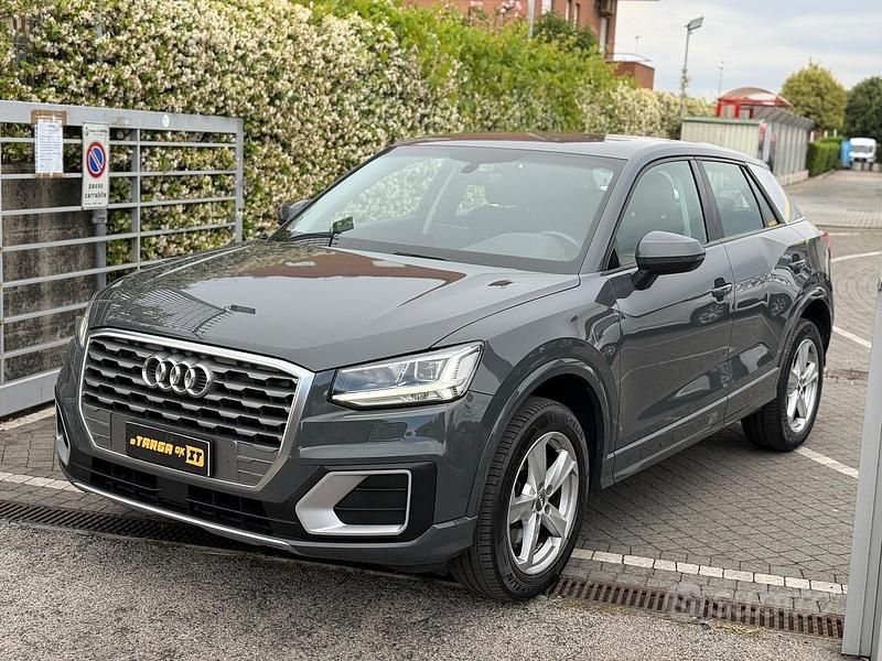 Usata Audi Q2 Sport 150 CV (110 kW) 2018 Grigio SUV