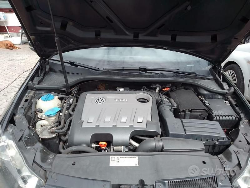 Usata VW Golf VI 140 CV (102 kW) 2010 Nero Utilitaria