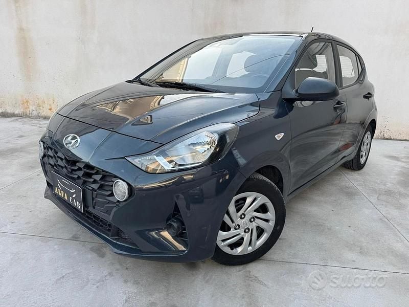 Usata Hyundai i10 Prime 67 CV (49 kW) 2022 Grigio Utilitaria