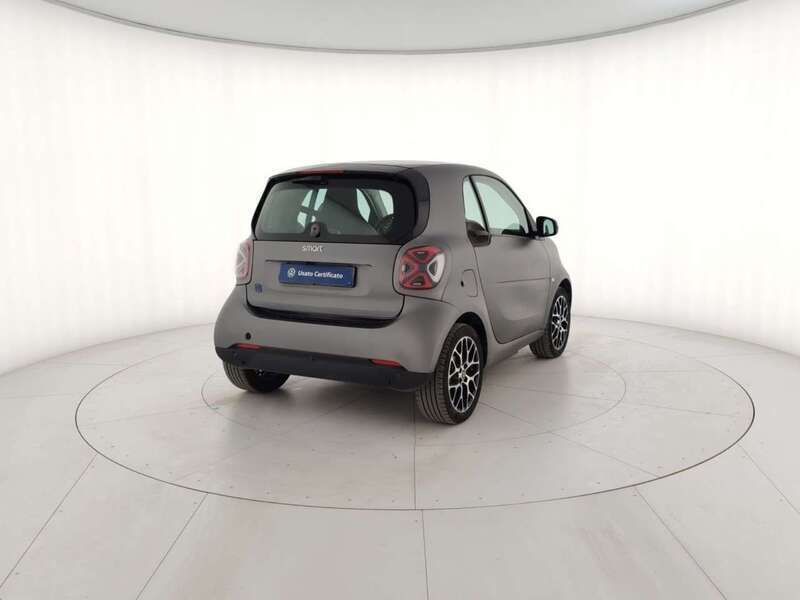 Usata Smart ForTwo Electric Drive Prime 41 kW (56 CV) 2020 Grigio Berlina