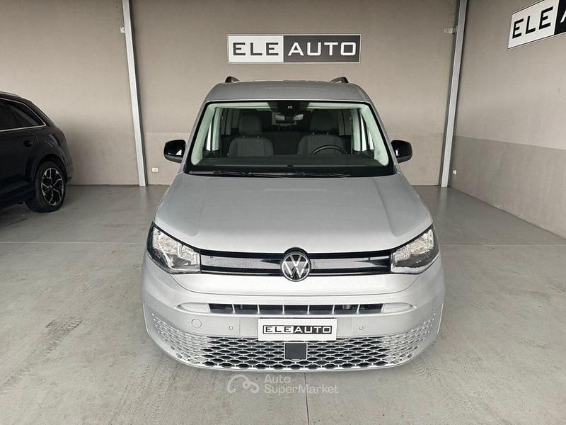 Begagnad VW Caddy 114 HK (83 kW) 2022 Silver Minibuss