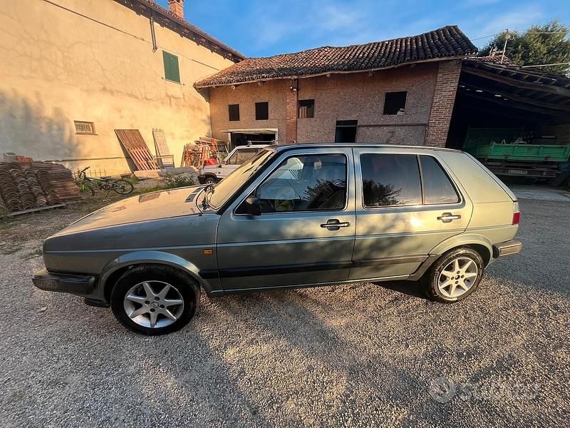 Usata VW Golf II 54 CV (39 kW) 1989 Verde Utilitaria
