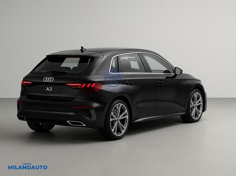 Usata Audi A3 Sportback S-Line 150 CV (110 kW) 2022 Nero Utilitaria