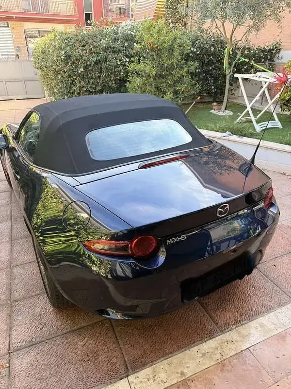 Usata Mazda MX5 Exclusive-Line 132 CV (97 kW) 2023 Cabrio