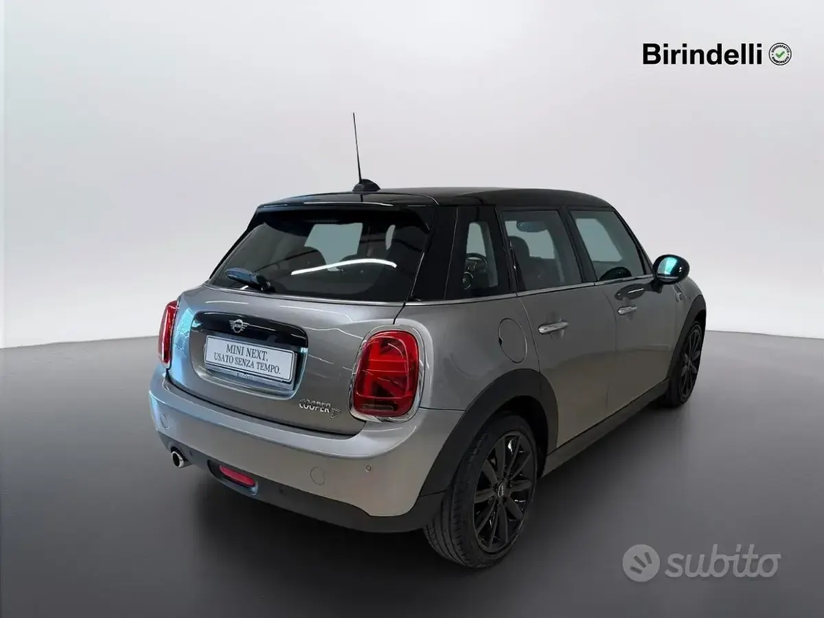 Usata Mini Cooper D Hype 116 CV (85 kW) 2018 Grigio Utilitaria