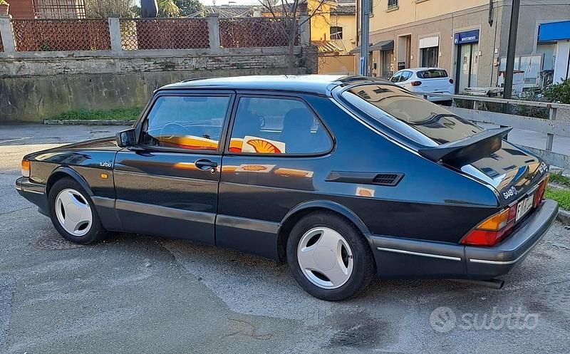 Usata Saab 900 Aero 174 CV (127 kW) 1989 Nero