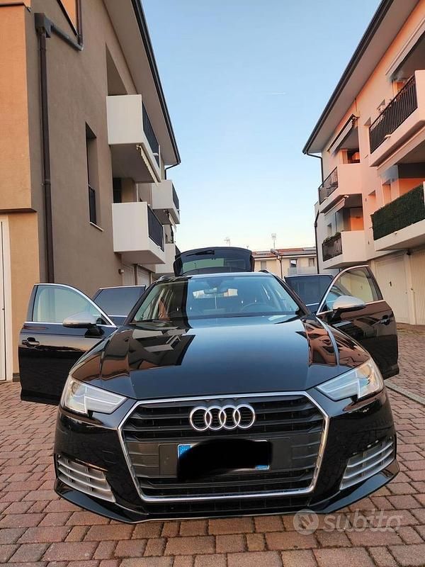 Usata Audi A4 S-Line 150 CV (110 kW) 2016 Nero Berlina