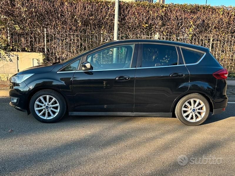 Nero Usata 2016 Ford C-MAX Titanium Monovolume | 5000 € (Super prezzo) - Immagine 1/4