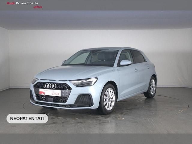 Usata Audi A1 Sportback Business 95 CV (69 kW) 2025 Grigio freccia perla Utilitaria