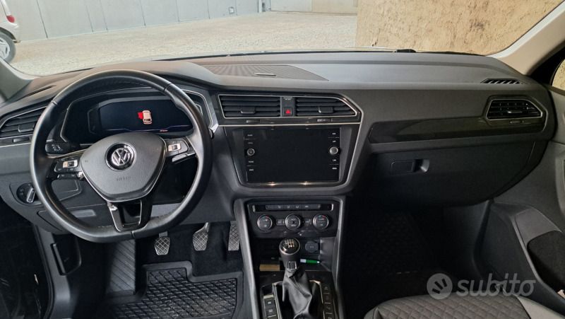 Usata VW Tiguan Sport 116 CV (85 kW) 2020 Nero SUV