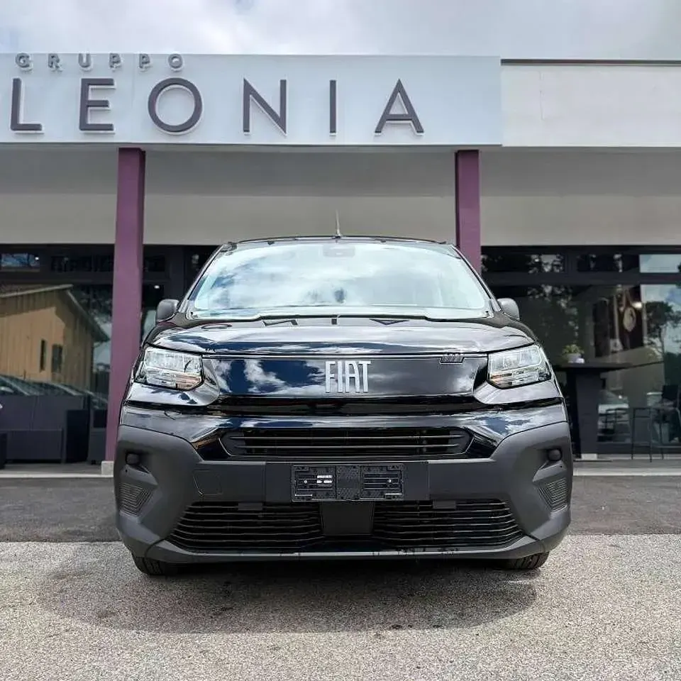 Nuova Fiat Doblò 131 CV (96 kW) 2026 Nero cinema Monovolume