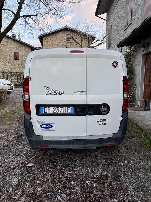 Usata Fiat Doblò 120 CV (88 kW) 2012 Monovolume