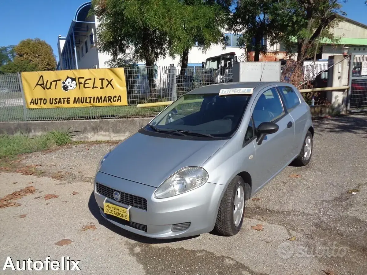 Usata Fiat Grande Punto Active 75 CV (55 kW) 2006 Utilitaria