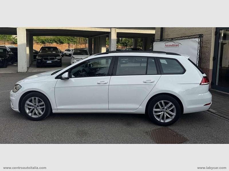 Usata VW Golf VII Executive 116 CV (85 kW) 2017 Bianco Station wagon