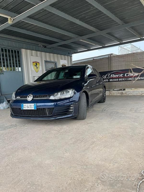 Usata VW Golf GTD 184 CV (135 kW) 2014 Blu Berlina