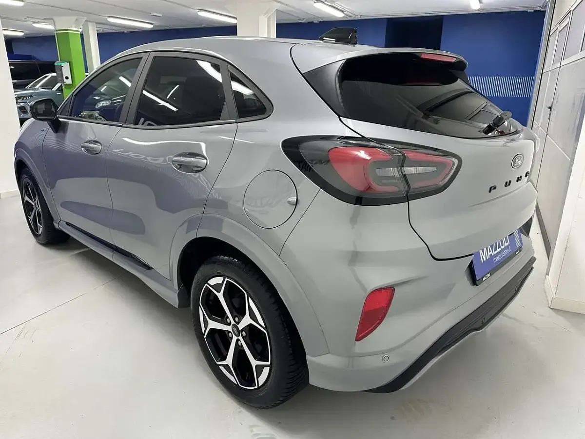 Usata Ford Puma ST-Line 125 CV (91 kW) 2025 Solar silver SUV