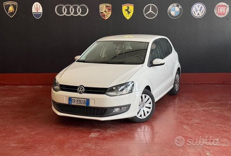 Usata VW Polo Comfortline 75 CV (55 kW) 2013 Bianco Utilitaria