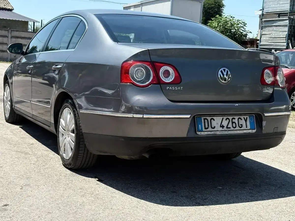 Usata VW Passat 140 CV (102 kW) 2006 Other Berlina