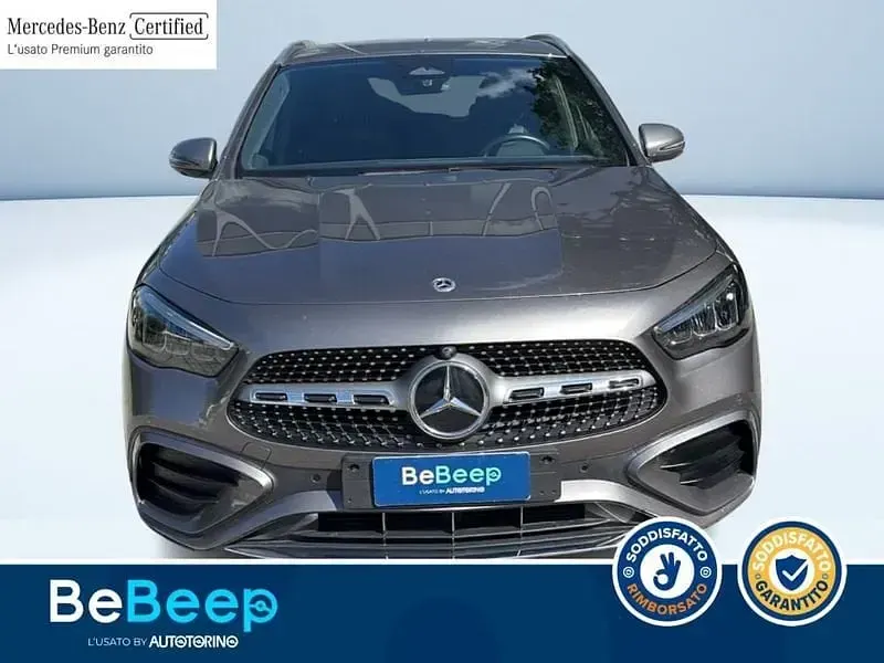 Usata Mercedes GLA200 Advanced Plus 150 CV (110 kW) 2024 Grigio metallizzato SUV