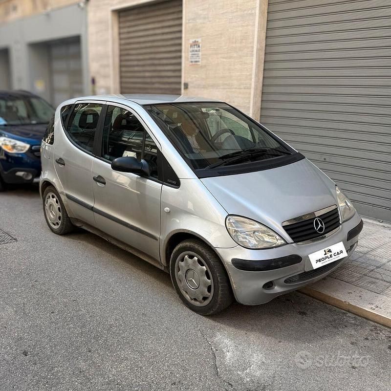 Usata Mercedes A170 Avantgarde 95 CV (69 kW) 2002 Grigio Utilitaria