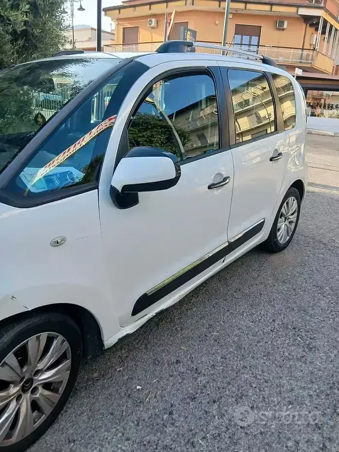 Usata Citroën C3 Picasso 92 CV (67 kW) 2013 Bianco Monovolume