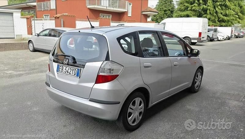 Usata Honda Jazz 2010 Grigio Utilitaria
