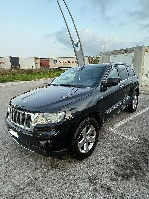 Usata Jeep Grand Cherokee 245 CV (180 kW) 2011 Nero SUV