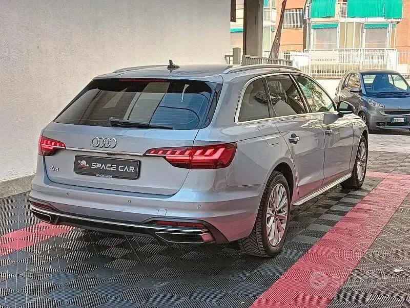 Usata Audi A4 Comfort 150 CV (110 kW) 2021 Argento Station wagon