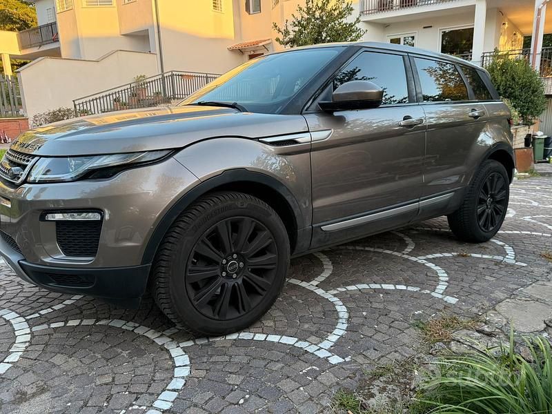 Usata Land Rover Range Rover evoque 180 CV (132 kW) 2016 Marrone SUV