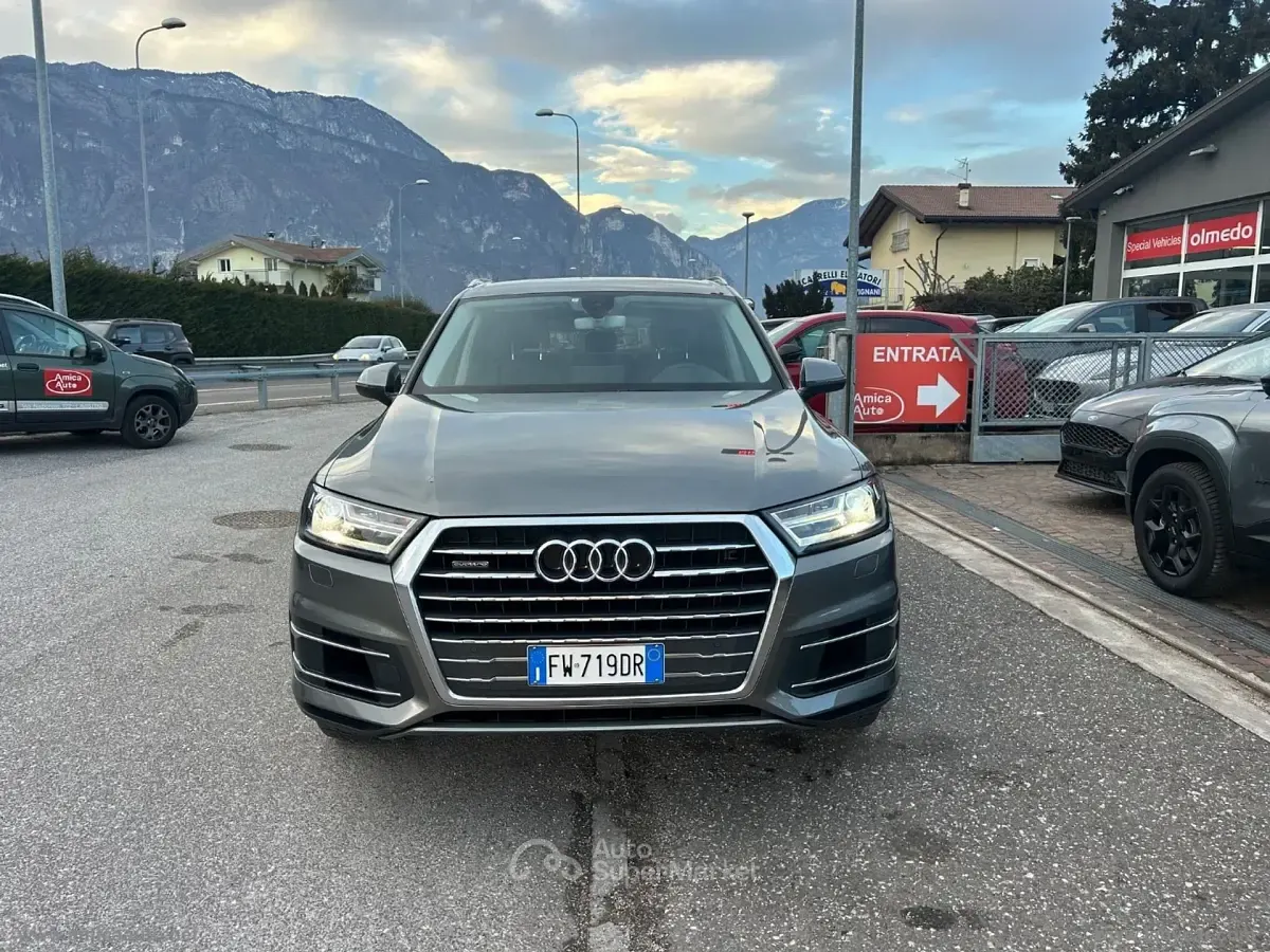 Usata Audi Q7 Business Plus 272 CV (200 kW) 2015 Grigio SUV