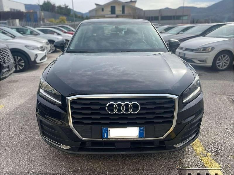 Begagnad Audi Q2 Business 116 HK (85 kW) 2019 Svart SUV