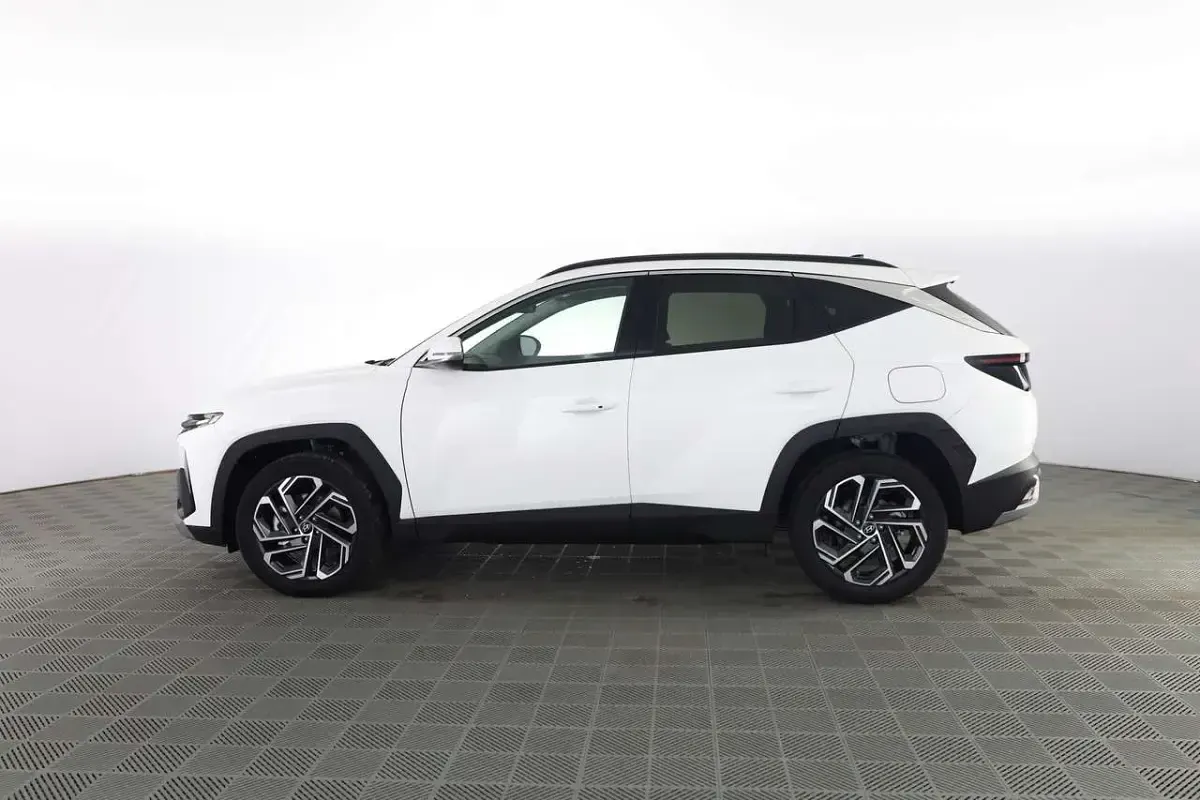 Nuova Hyundai Tucson 179 CV (131 kW) 2026 Atlas white SUV