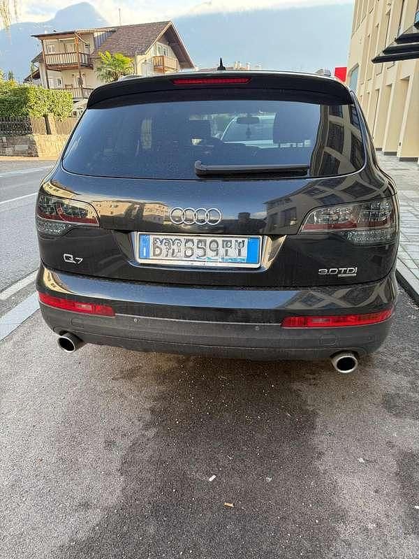 Usata Audi Q7 Comfort 232 CV (170 kW) 2006 Nero SUV