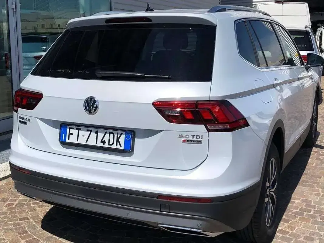 Usata VW Tiguan Allspace Edition 150 CV (110 kW) 2018 Bianco SUV