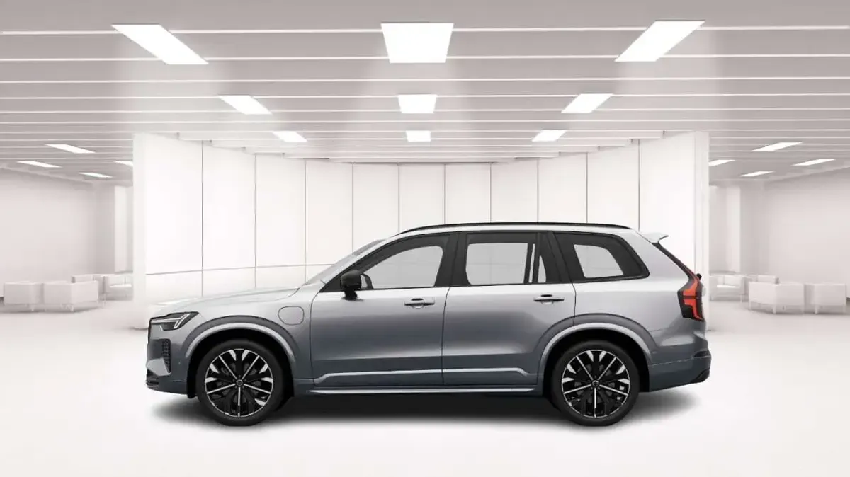 Nuova Volvo XC90 Ultra 250 CV (183 kW) 2026 Aurora silver metallizato SUV