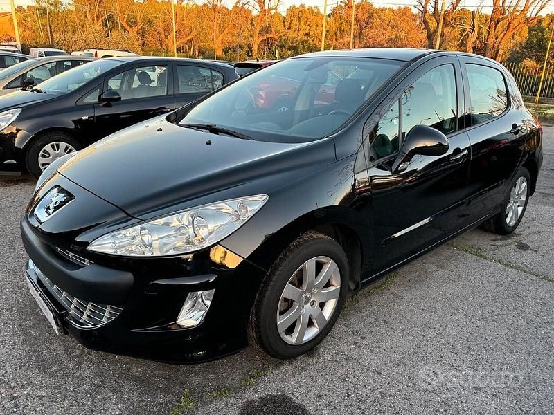 Begagnad Peugeot 308 Premium 90 HK (66 kW) 2009 Svart Sedan
