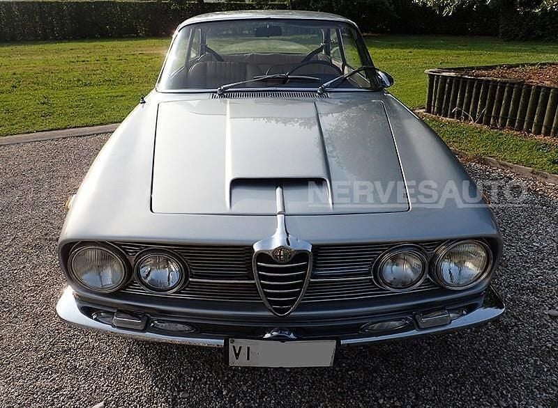 Usata Alfa Romeo 2600 Sprint 145 CV (106 kW) 1964 Grigio Coupé