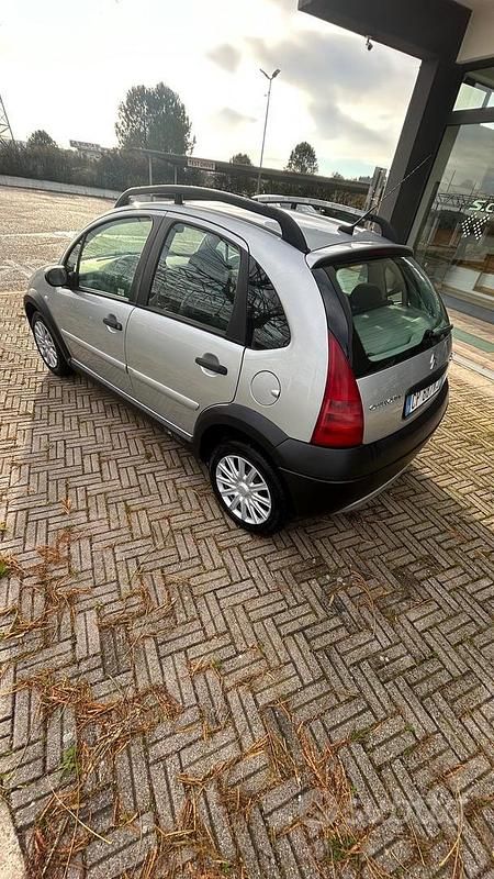 Gebraucht Citroën C3 XTR 90 PS (66 kW) 2004 Grau Limousine