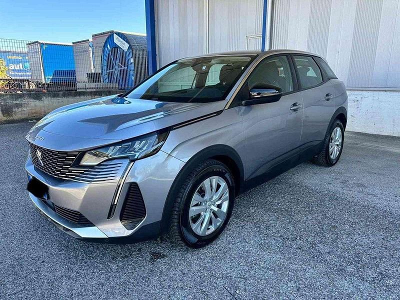 Usata Peugeot 3008 Active 131 CV (96 kW) 2022 Argento SUV