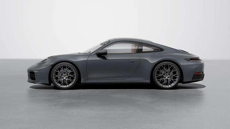 Usata Porsche 992 Sport 394 CV (289 kW) 2024 Grigio ardesia neo Coupé