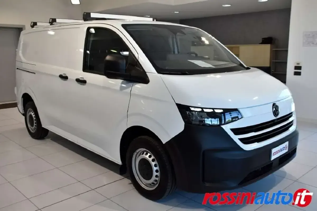 Nuova VW T7 150 CV (110 kW) 2025 Pure white Furgone