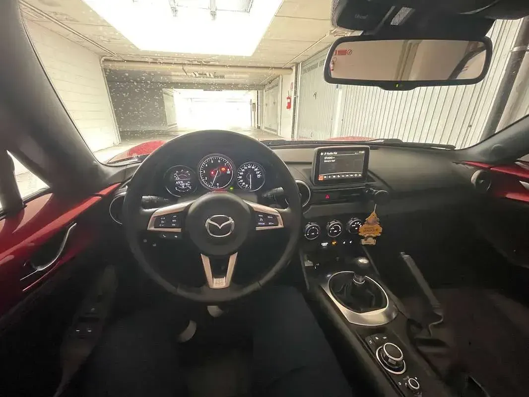 Usata Mazda MX5 Exceed 132 CV (97 kW) 2015 Rosso Cabrio